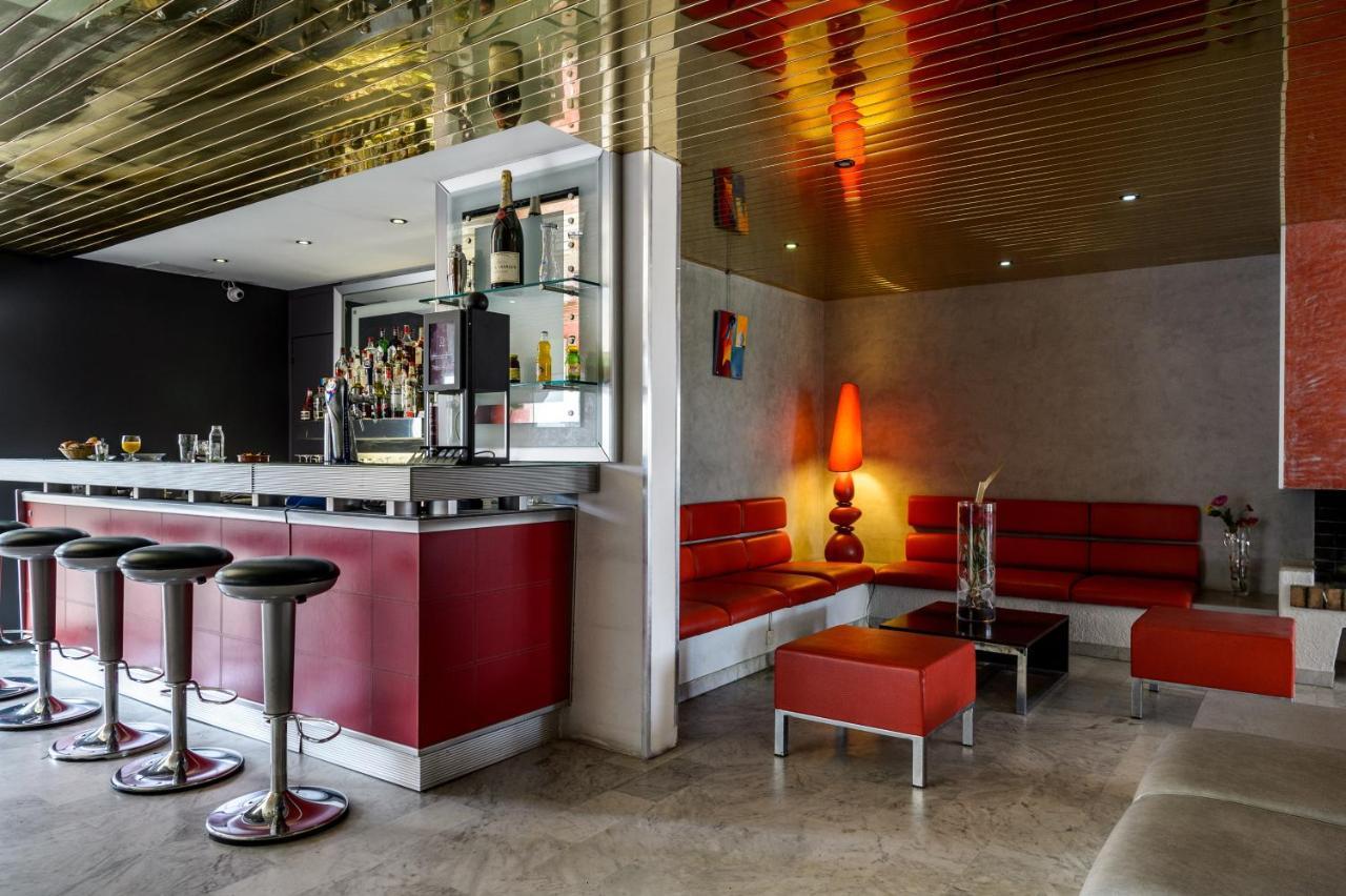 Hotel Saint Roch Martigues Exterior foto