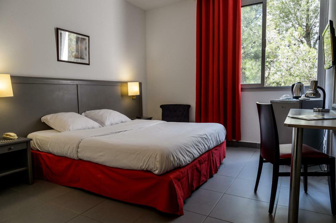 Hotel Saint Roch Martigues Exterior foto