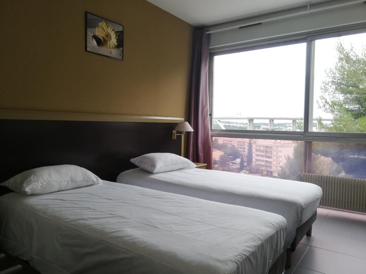 Hotel Saint Roch Martigues Exterior foto
