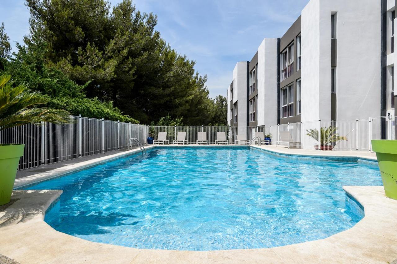 Hotel Saint Roch Martigues Exterior foto